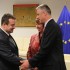 Ивица Дачић са пријатељима Кетрин Ештон и Хашимом Тачијем (Фото: Танјуг)