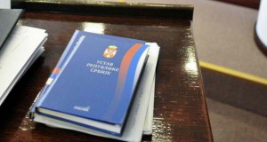 Устав Србије (Фото: Танјуг)